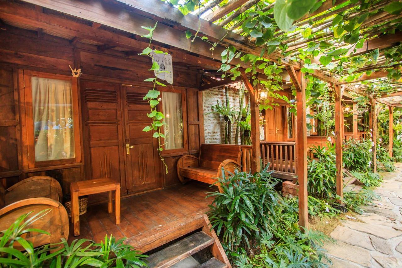 Bening Hut And Spa Seminyak Exterior foto